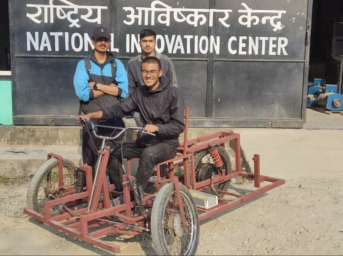 Taruka vehicle in the field